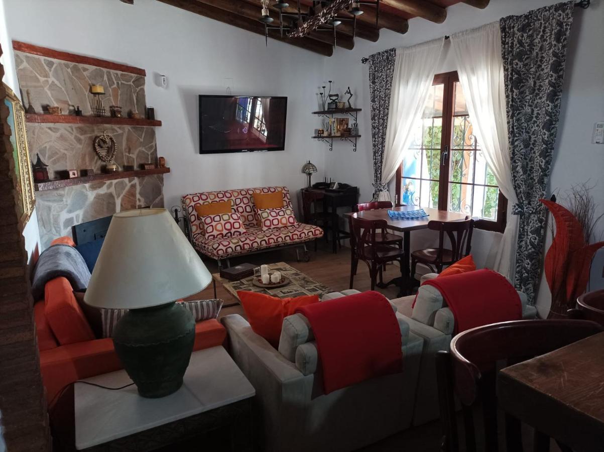 Casa Rural La Ilusion Malaga Exterior photo